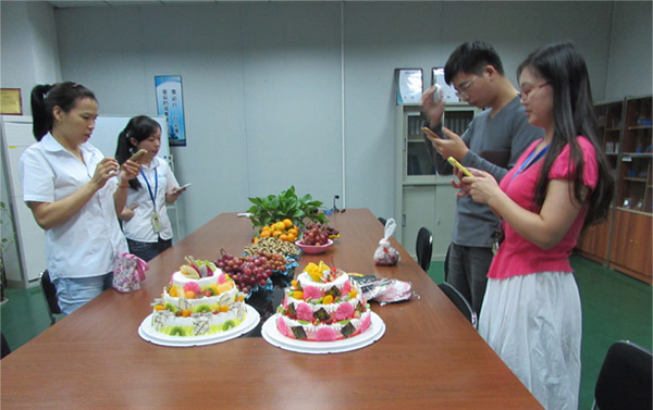 污视频下载Yilink員工生日會（huì）